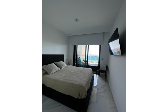 Resale - Apartment  - Benidorm - Playa de Poniente