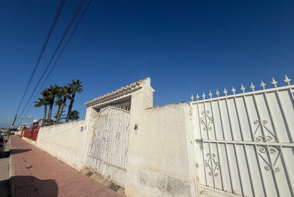 Herverkoop - Terrein - Torrevieja - La Siesta - El Salado - Torreta