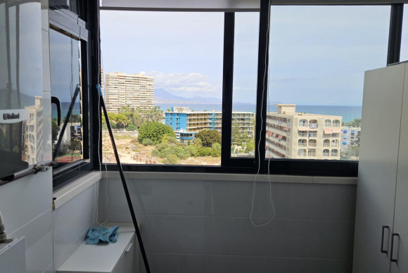 Herverkoop - Appartement  - Alicante - Pau V
