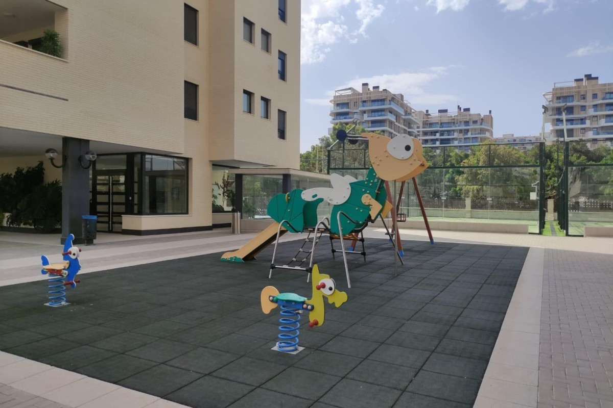 Herverkoop - Appartement  - Alicante - Pau V