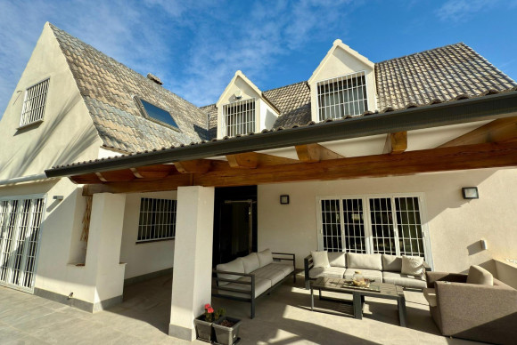 Herverkoop - LUXE VILLA - San Juan de Alicante - Frank espinós