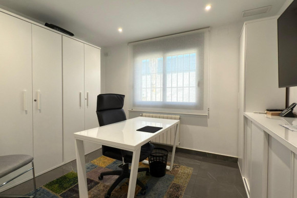 Herverkoop - LUXE VILLA - San Juan de Alicante - Frank espinós