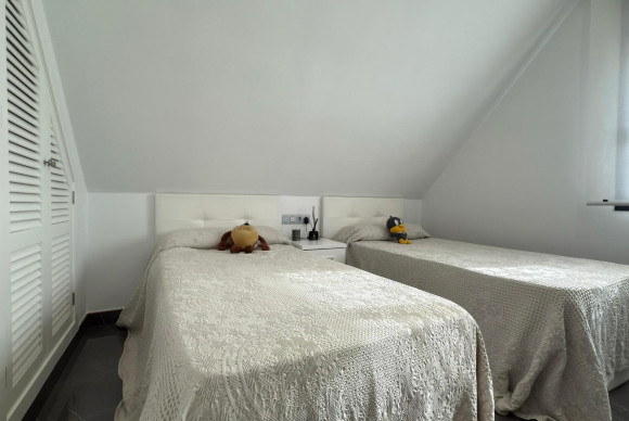 Herverkoop - LUXE VILLA - San Juan de Alicante - Frank espinós