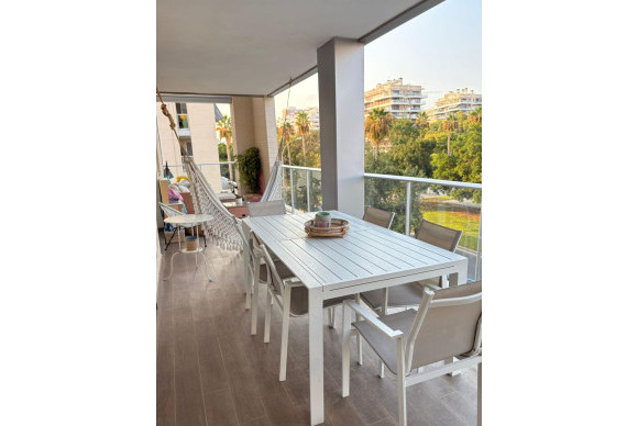 Herverkoop - Appartement  - Alicante - Pau V