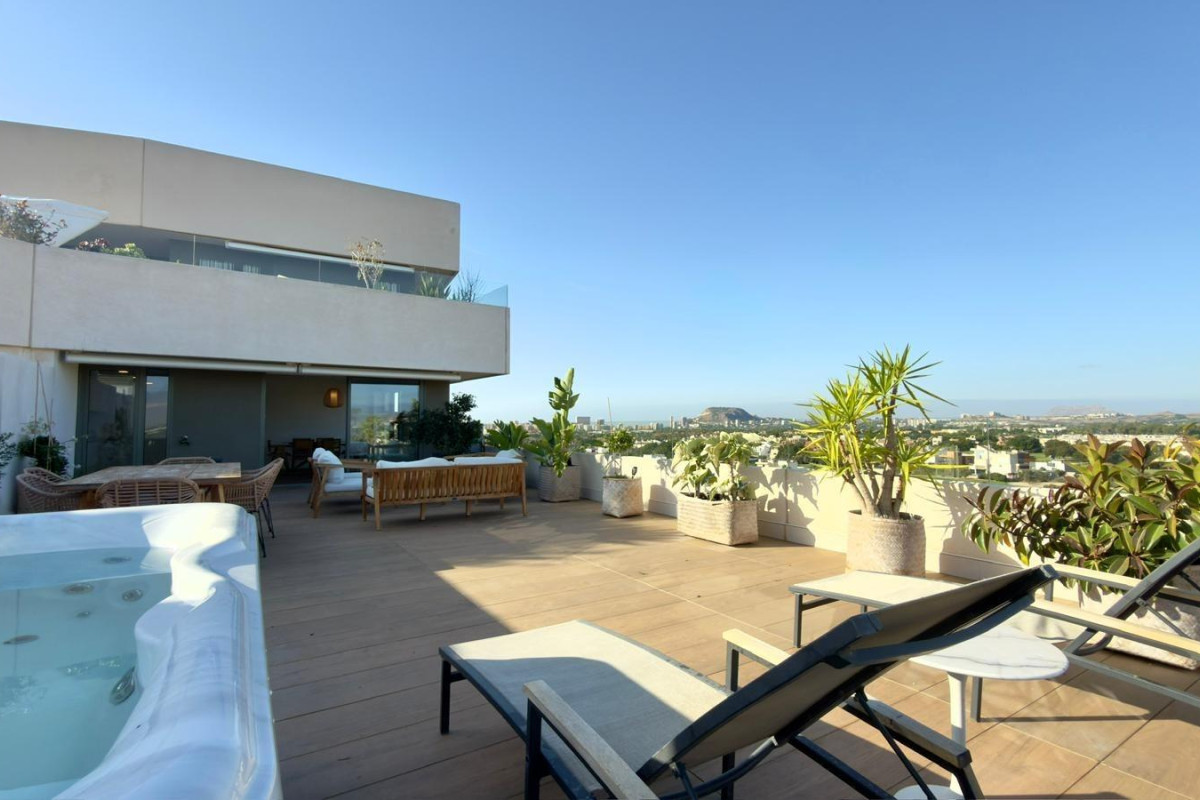 Herverkoop - Appartement  - Alicante - Pau V