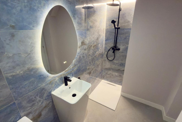 Herverkoop - Appartement  - Alicante - Mercado