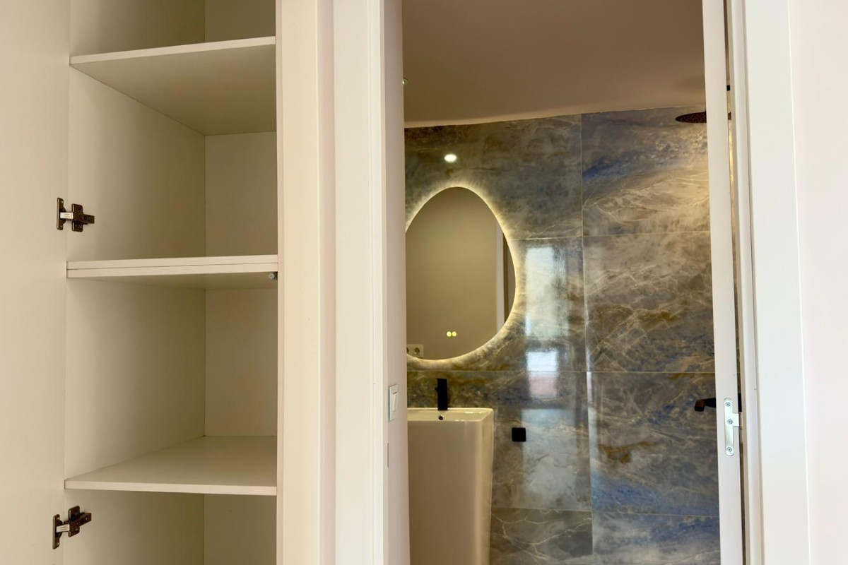 Herverkoop - Appartement  - Alicante - Mercado