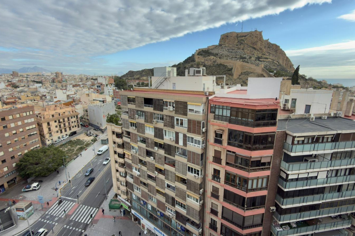 Herverkoop - Appartement  - Alicante - Mercado