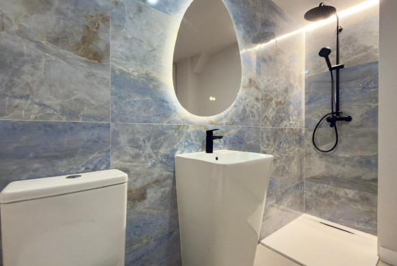 Herverkoop - Appartement  - Alicante - Mercado