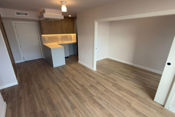 Herverkoop - Appartement  - Alicante - Mercado