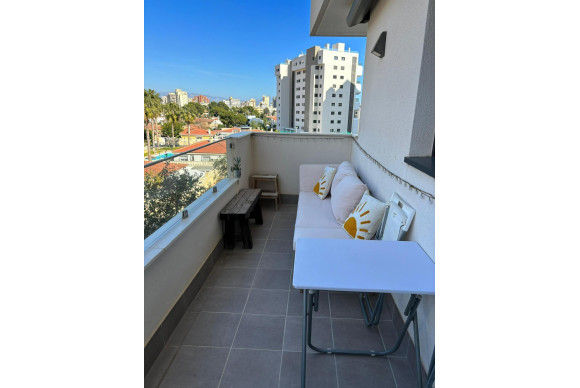 Herverkoop - Appartement  - Alicante - Alicante Golf