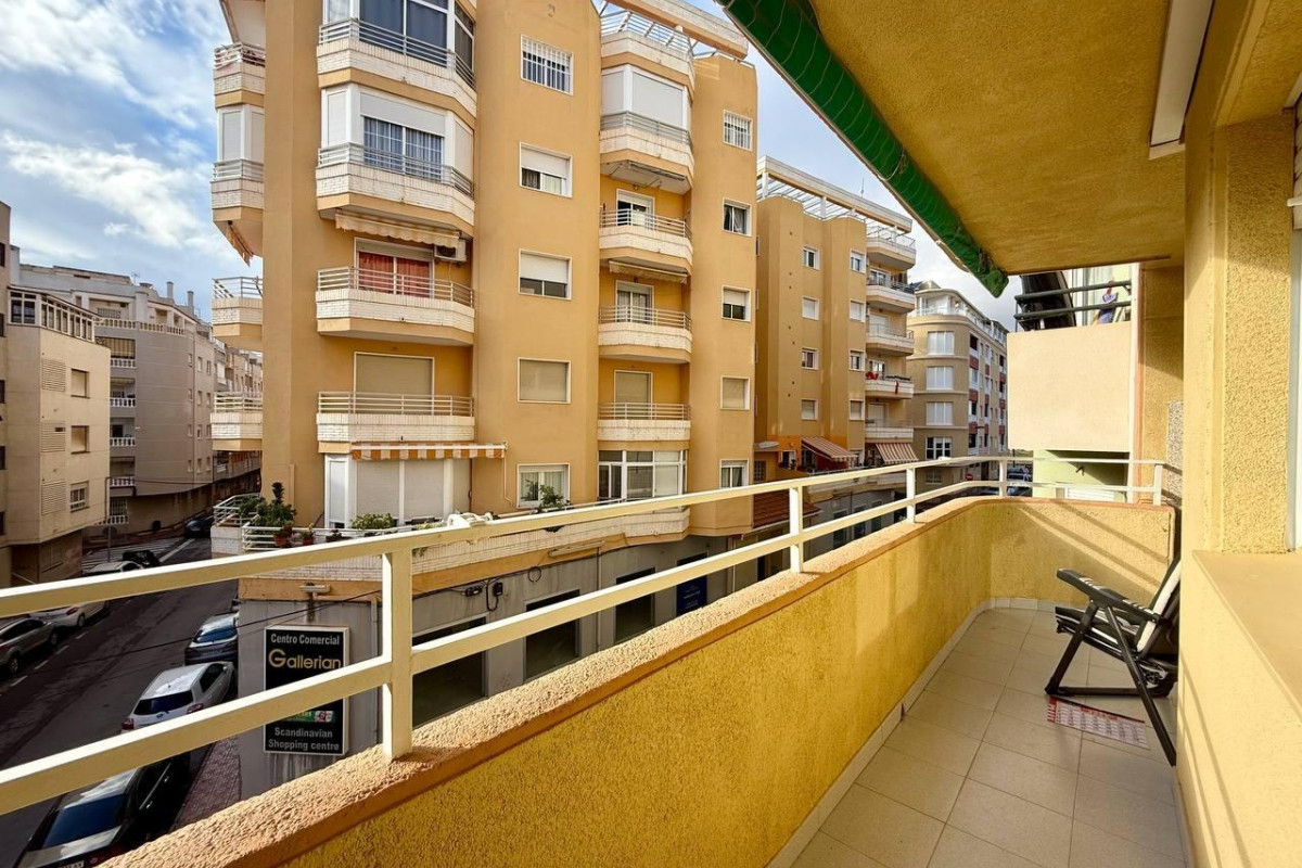 Herverkoop - Appartement  - Torrevieja - Playa del Cura