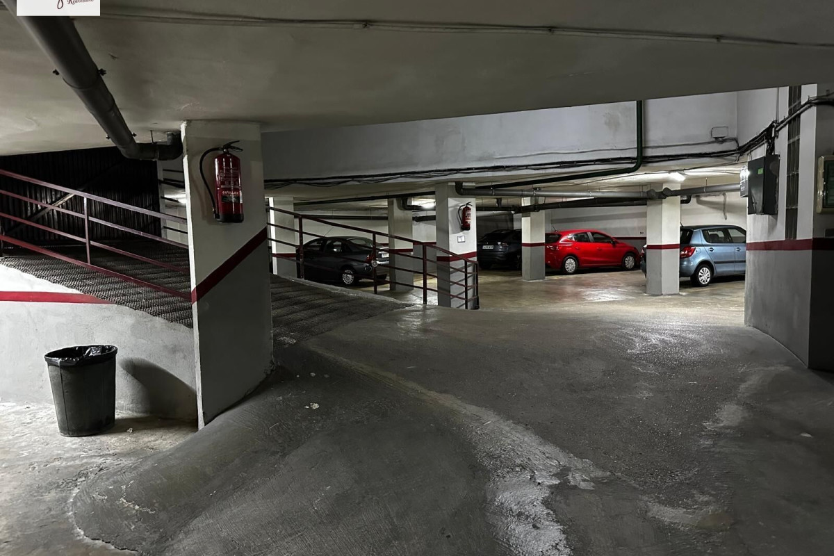 Lange Termijn Verhuur - Parking - Valencia - El Botanic