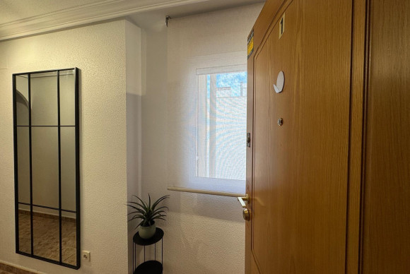 Herverkoop - Appartement  - Torrevieja - Centro