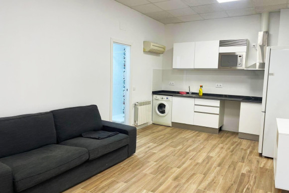 Herverkoop - Appartement  - Madrid - Vallehermoso