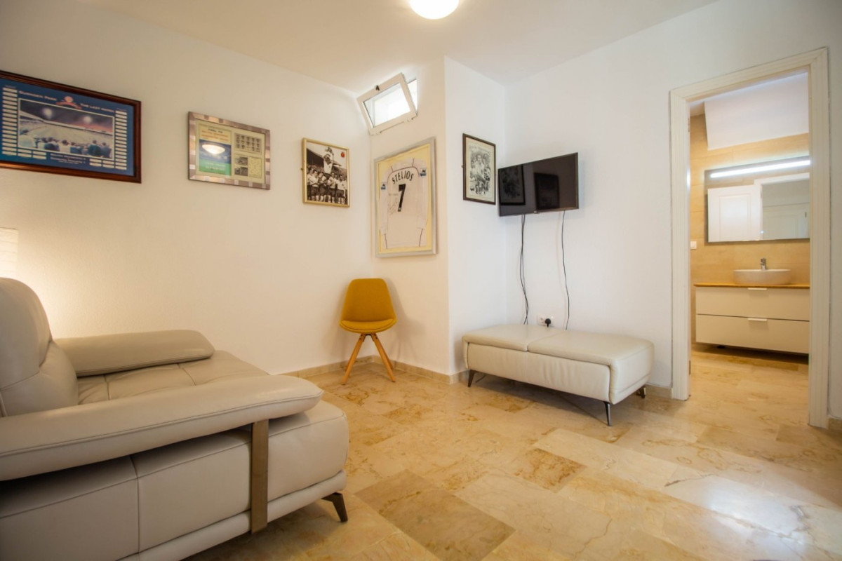 Resale - Villa - Orihuela Costa - Las Ramblas