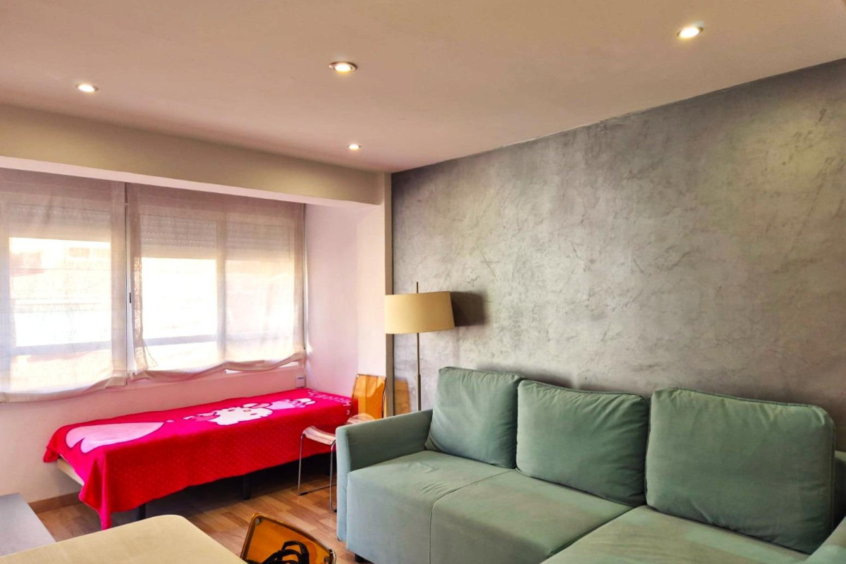 Resale - Apartment  - Alicante - Pla del bon repos