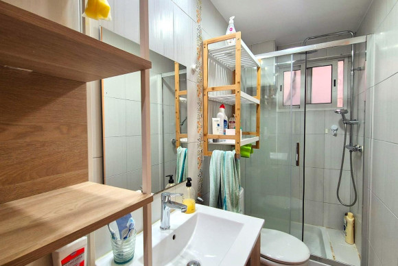 Resale - Apartment  - Alicante - Pla del bon repos