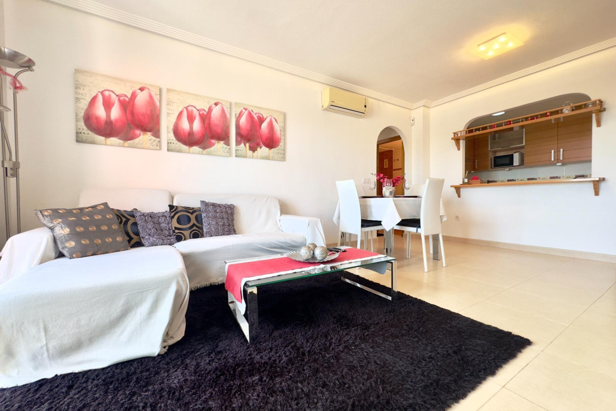 Resale - Apartment  - Orihuela Costa - Playa Flamenca