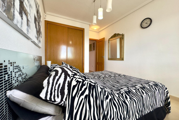 Resale - Apartment  - Orihuela Costa - Playa Flamenca