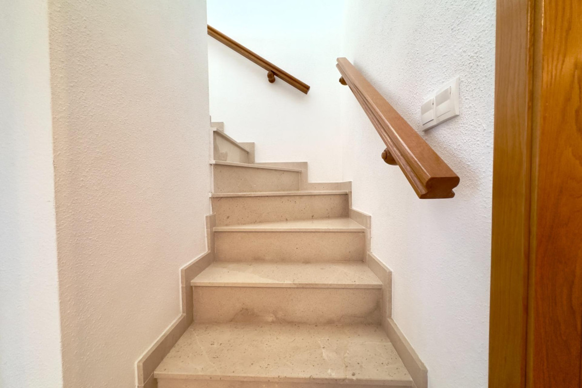 Resale - Apartment  - Orihuela Costa - Playa Flamenca