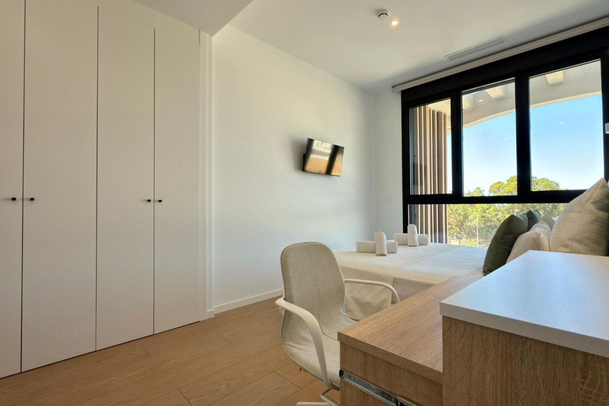 Resale - Apartment  - Villajoyosa - 1a linea