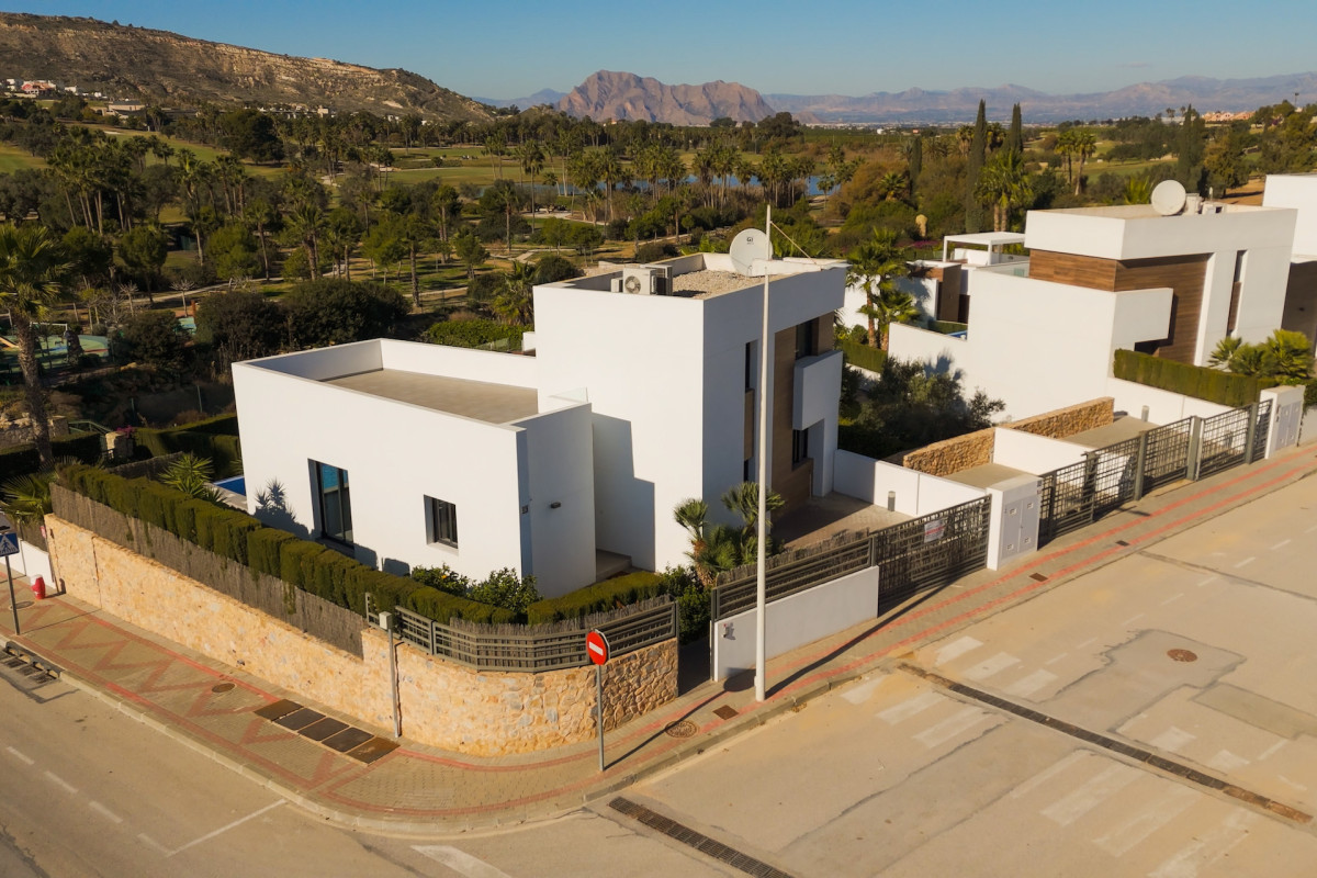 Herverkoop - Vrijstaande Villa - Algorfa - La Finca Golf Resort