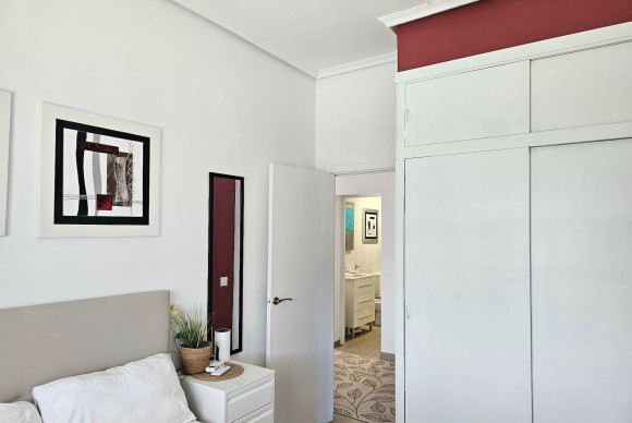 Herverkoop - Vrijstaande Villa - La Marina - La Marina - Urbanization