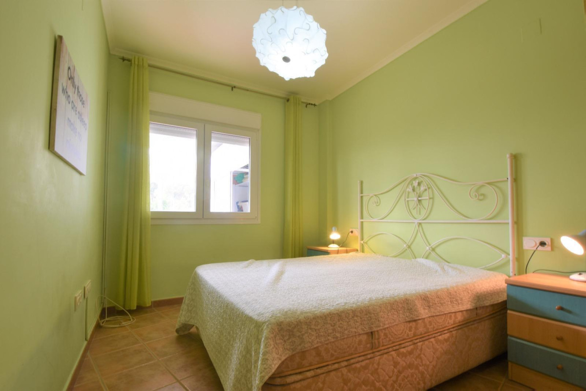 Resale - Apartment  - Pilar de la Horadada - Mil Palmeras