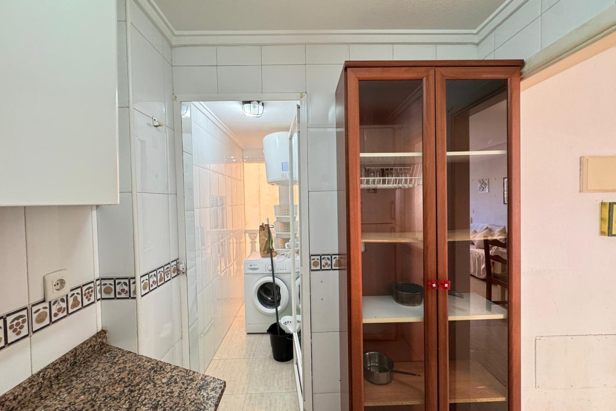 Herverkoop - Appartement  - Torrevieja - Estacion de autobuses