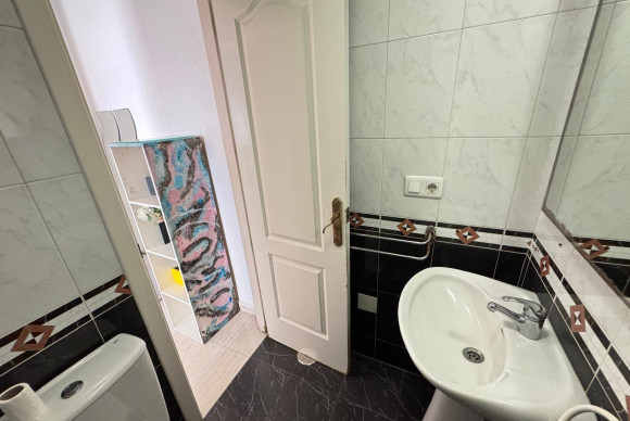 Herverkoop - Appartement  - Torrevieja - Estacion de autobuses