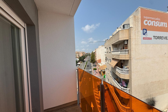 Herverkoop - Appartement  - Torrevieja