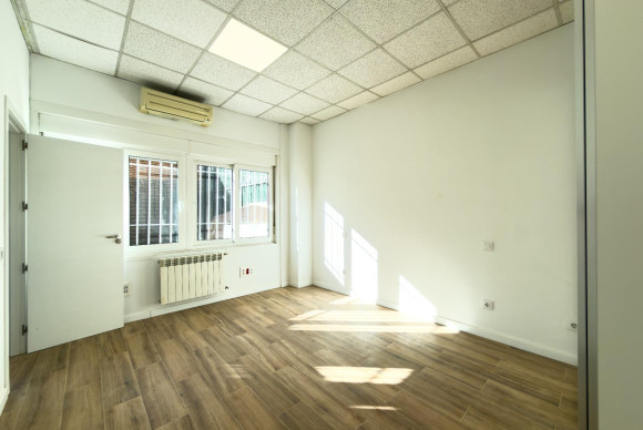 Herverkoop - Appartement  - Madrid - Vallehermoso