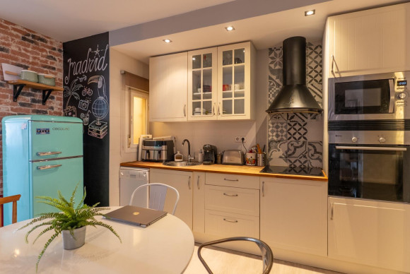 Resale - Apartment  - Madrid - Moscardó