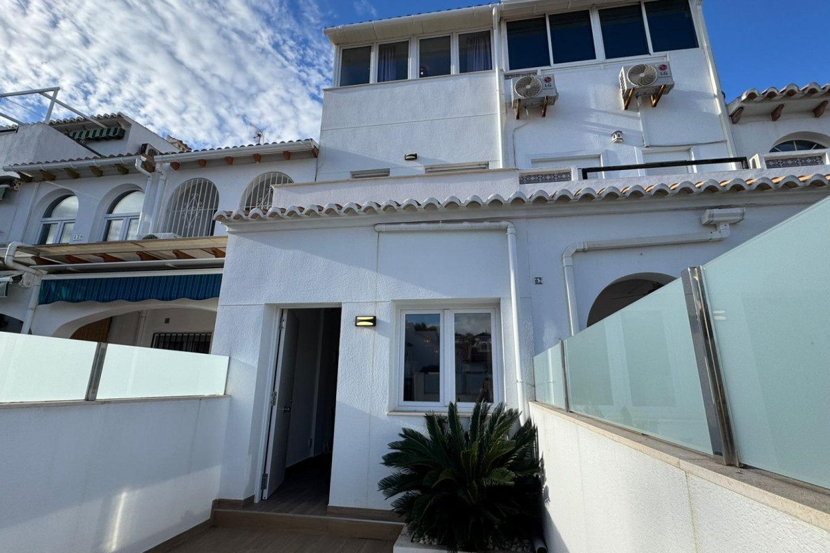 Herverkoop - Appartement - Torrevieja - La Mata