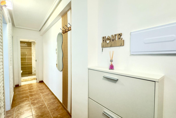 Herverkoop - Appartement  - Torrevieja - Playa del Cura