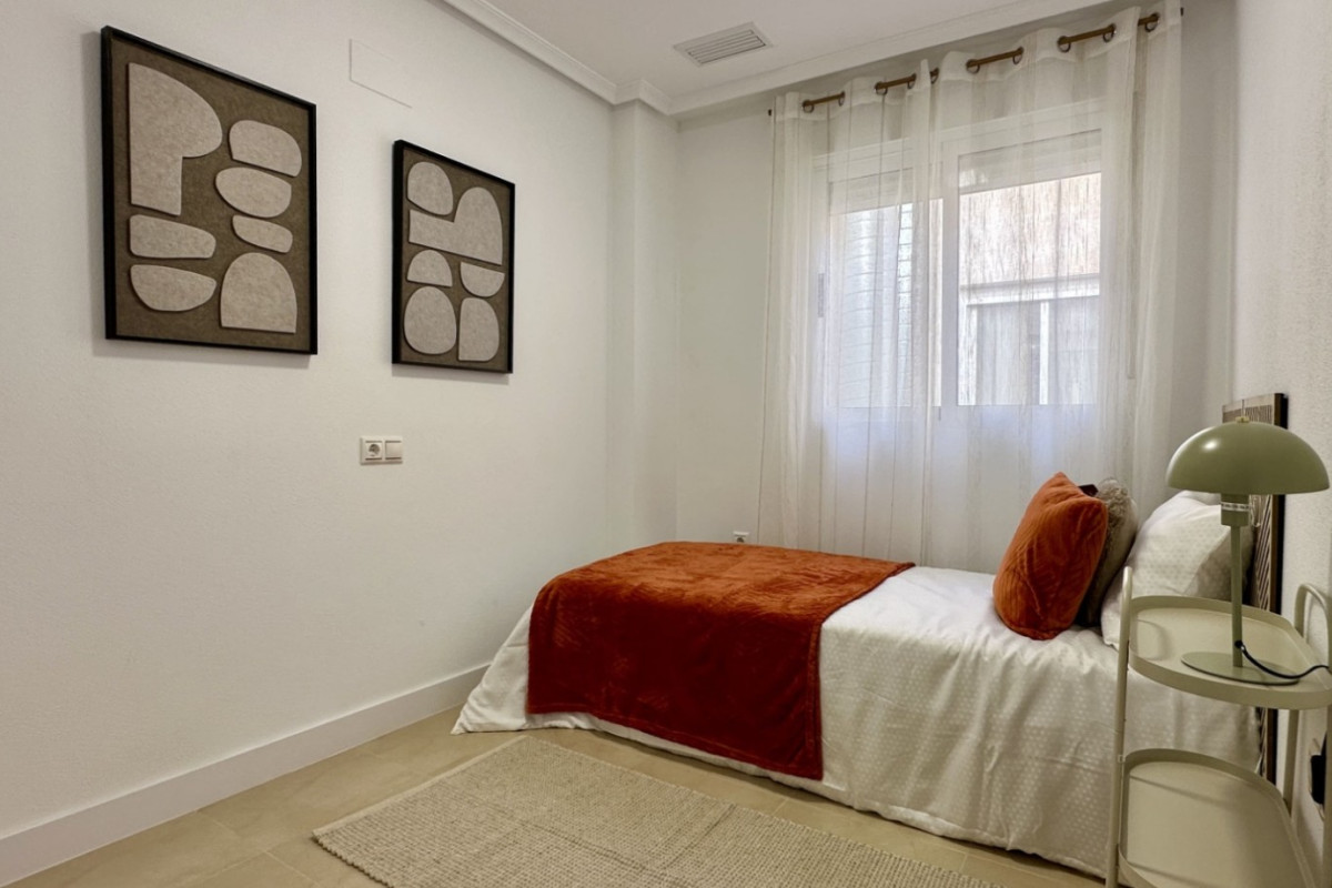 Resale - Apartment  - Torrevieja