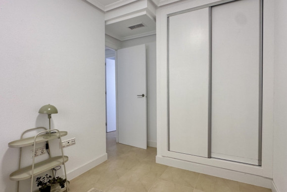 Resale - Apartment  - Torrevieja