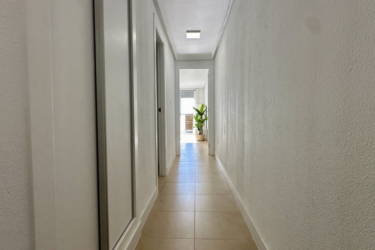 Resale - Apartment  - Torrevieja