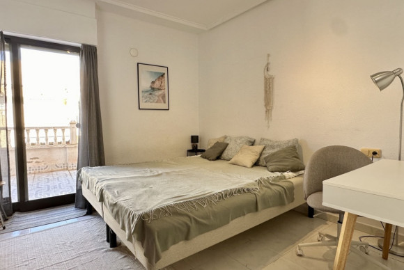 Herverkoop - Appartement  - Torrevieja