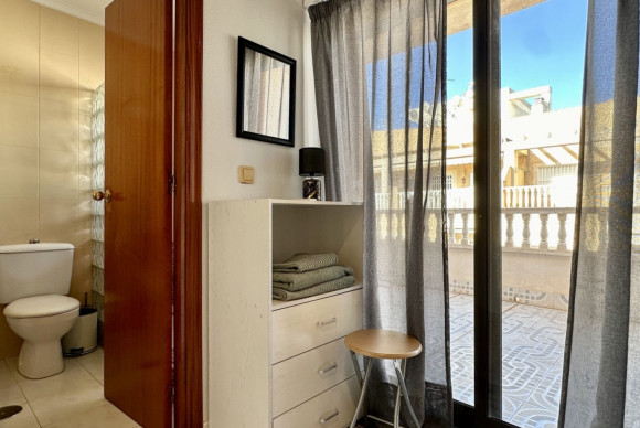 Herverkoop - Appartement  - Torrevieja