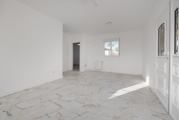 Resale - House - Orihuela Costa - Playa Flamenca