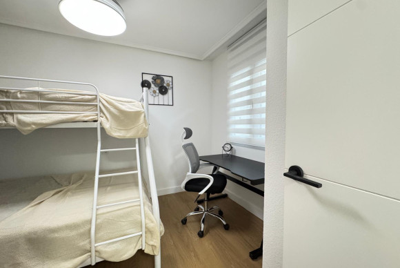 Herverkoop - Appartement  - Torrevieja - El limonar