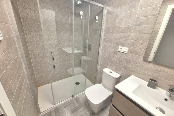 Lange Termijn Verhuur - Appartement  - Torrevieja - Centro