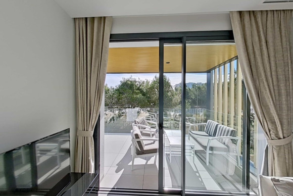 Resale - Apartment  - Orihuela - Las Colinas Golf