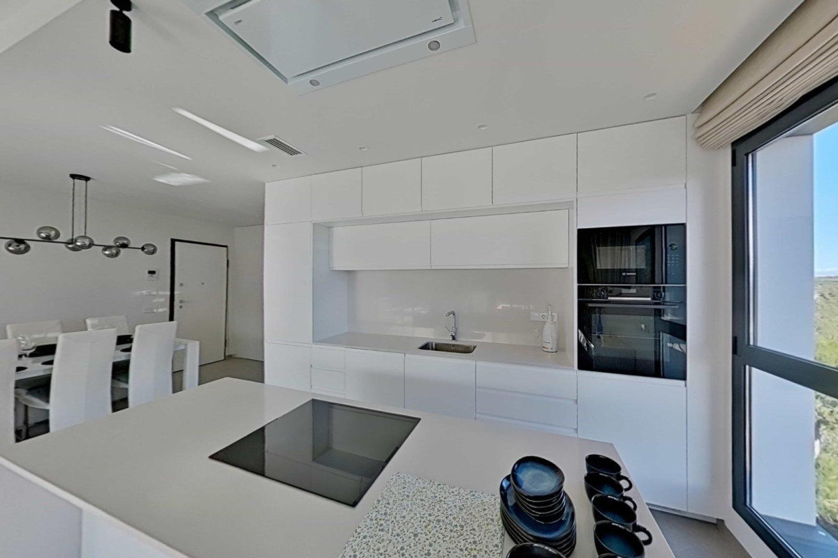 Resale - Apartment  - Orihuela - Las Colinas Golf