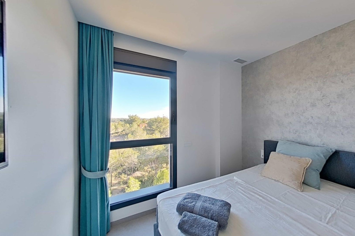 Resale - Apartment  - Orihuela - Las Colinas Golf