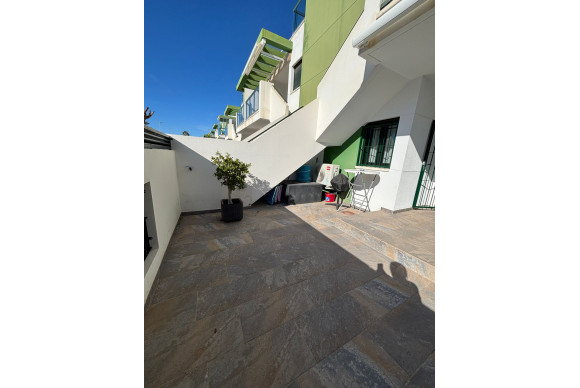 Resale - Apartment  - Pilar de la Horadada - Mil Palmeras