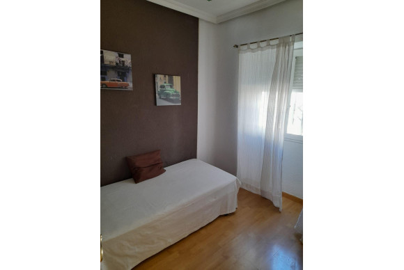 Resale - Apartment  - Alicante - Ciudad de Asís
