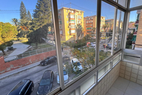 Lange Termijn Verhuur - Appartement  - Alicante - Virgen del Remedio-Parque lo Morant